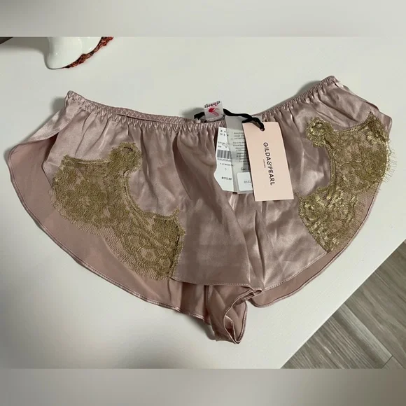 Gilda & Pearl silk sets - Picture 5 of 11